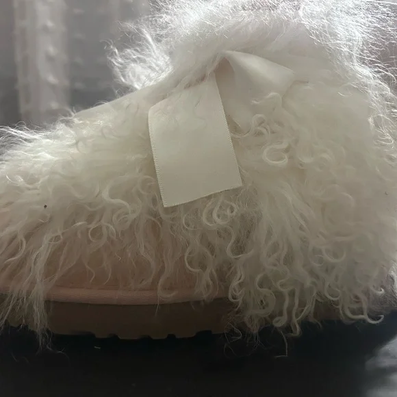 Like New UGG Classic Mini Mongolian Boots - Picture 5 of 10
